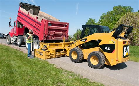 skid steer track shoulder pain|Shoulder pain from skidsteer.. : r/heavyequipment .